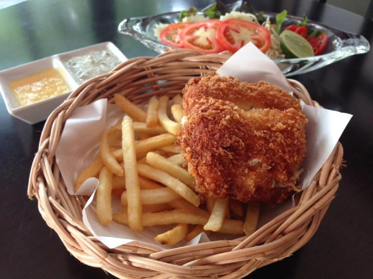 Baan Dinso Hostel@Ratchadamnoen 방콕 외부 사진